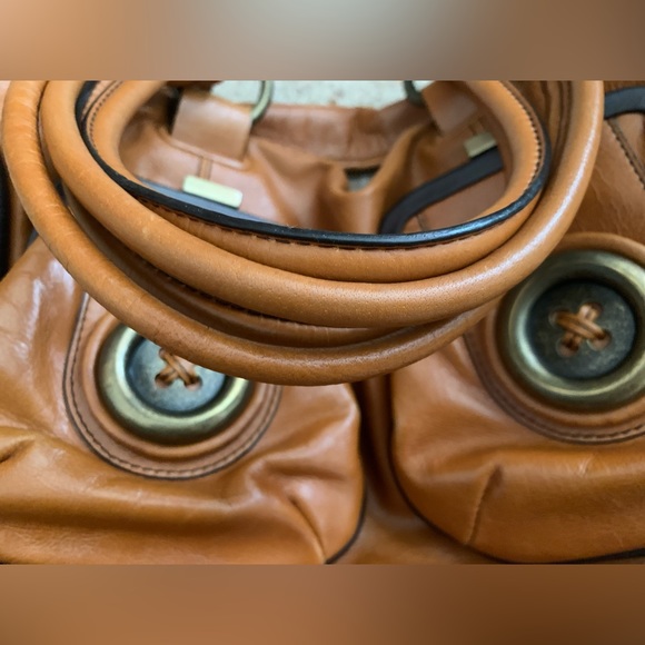 Mimco Tan Leather Shoulder Bag - Picture 2 of 9